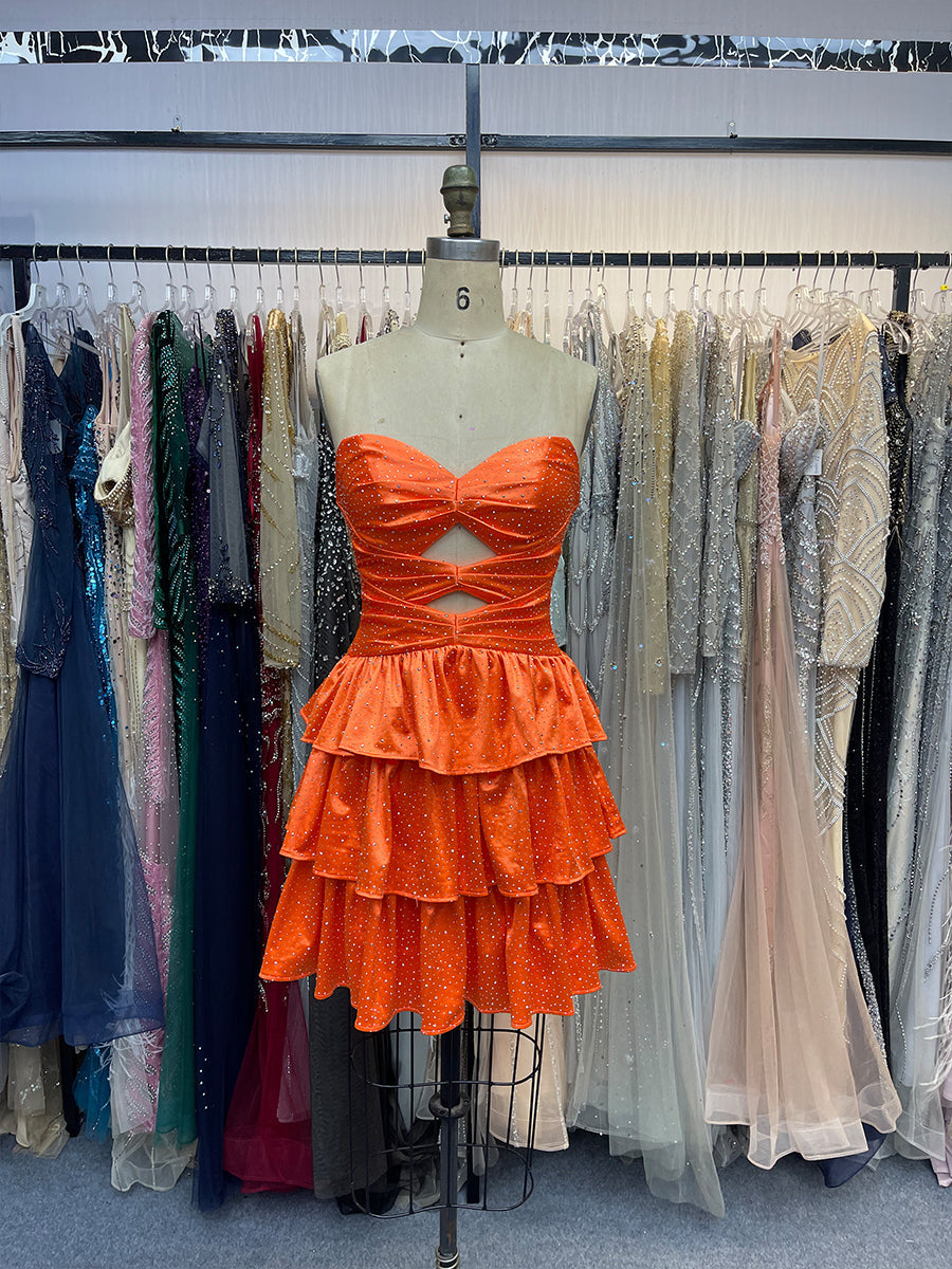 A-Linie Trägerloses Herz-Ausschnitt Satin Abschlussballkleid mit Schlüsselloch