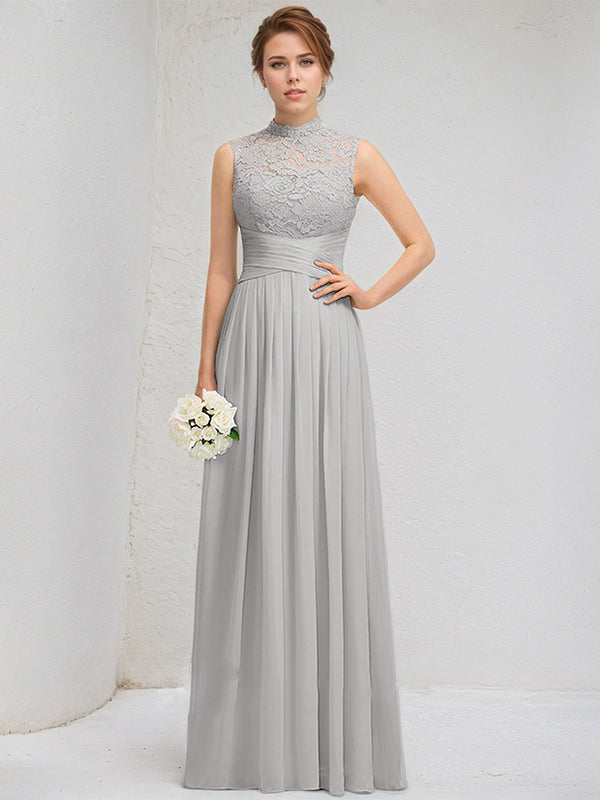 Abito da damigella lungo in chiffon e pizzo a linea A con collo alto e applicazioni argento