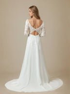 Vestido de novia blanco línea A con escote en V, lentejuelas y gasa