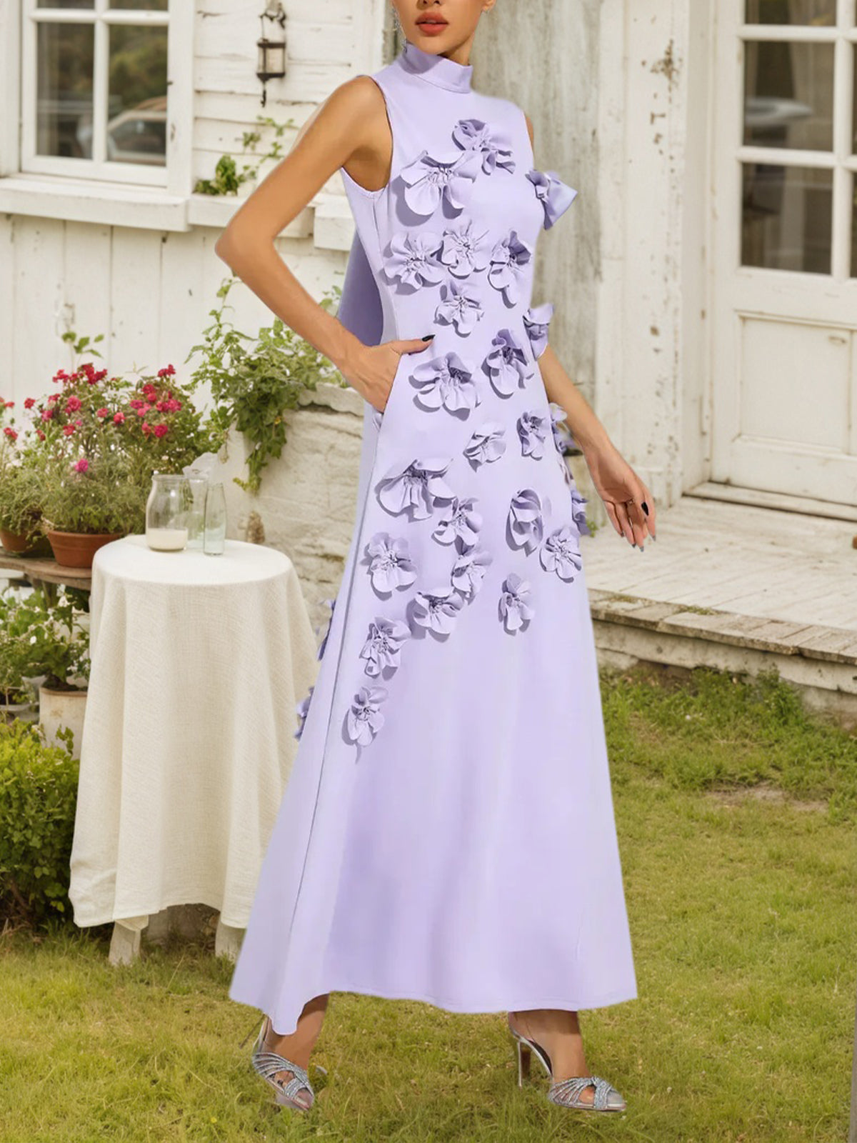 Vestido Longo Hank com Aplicação de Flores