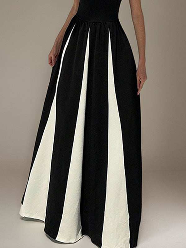 Vestido formal longo preto, corte A, decote redondo, sem mangas, pregueado