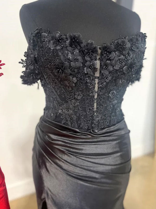 Vestito lungo da ballo nero a sirena con pieghe e applicazioni con spacco