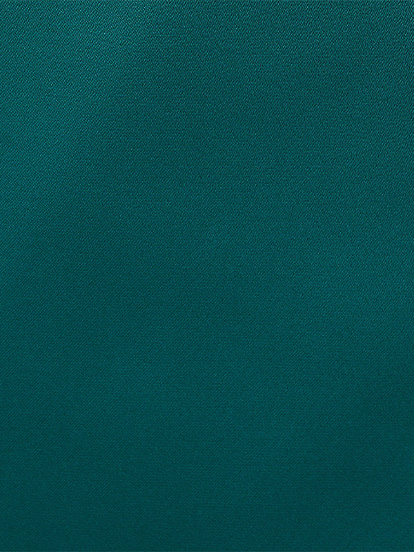 Vestido largo verde oscuro de satén sin mangas con volantes