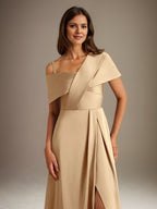 A-Linien asymmetrischer Ausschnitt bodenlanges Satin-Brautkleid für die Brautmutter mit Falten