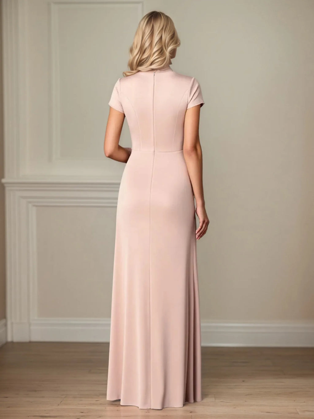 Vestido tubo/columna de satén fruncido para madre de la novia con abertura