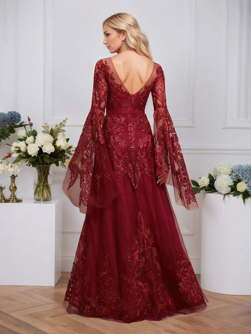 Robe de soirée longue en tulle et dentelle, ligne A, col illusion avec sequins