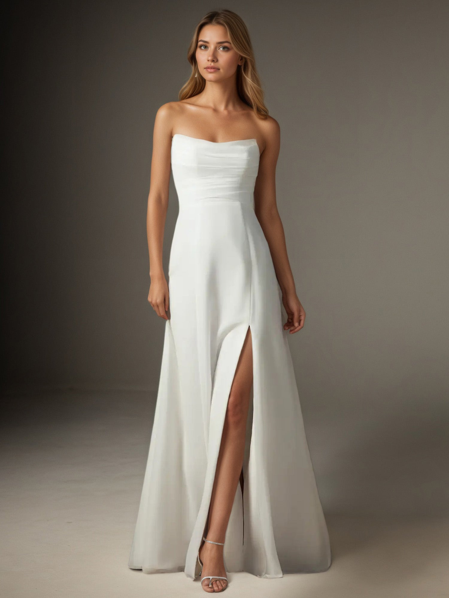 Weißes A-Linien trägerloses Chiffon Hochzeitskleid