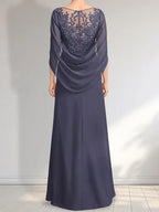 Vestido longo para mãe da noiva em linha A com decote redondo, ilusão, renda e chiffon com paetês plissados