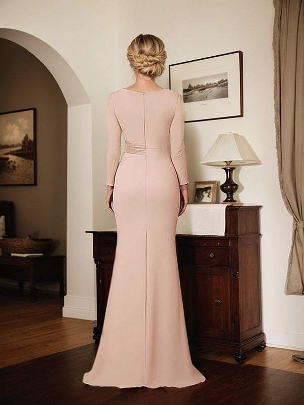 Elegantes, rosafarbenes Satin-Brautmutterkleid mit langen Ärmeln