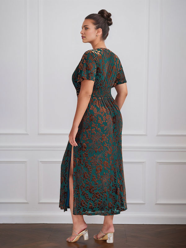 Vintage schlichtes V-Ausschnitt Samt Kleid mit kurzen Ärmeln in Tea-Länge für die Mutter der Braut mit Schlitz