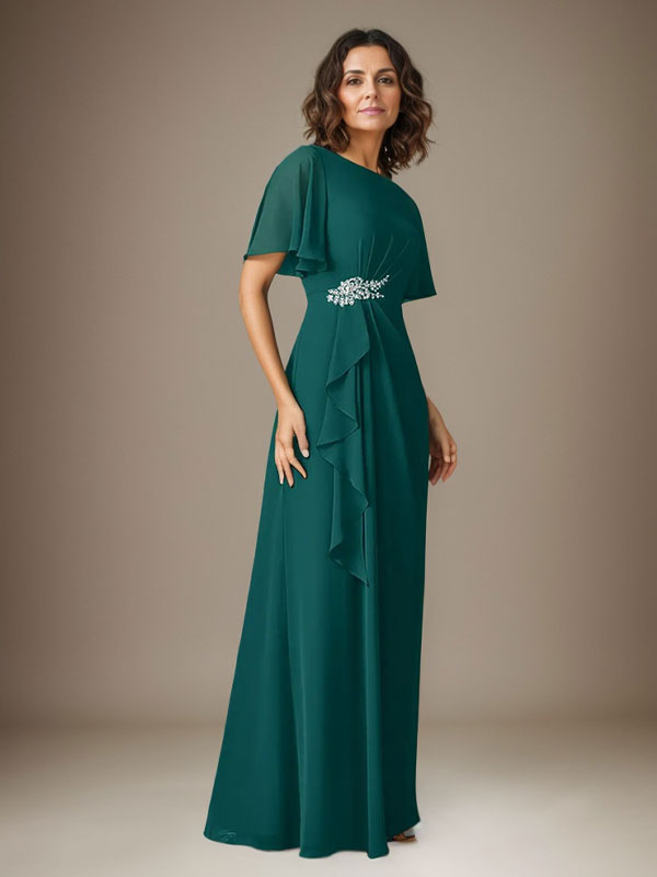 Robe fourreau en chiffon bleu marine foncé perlée