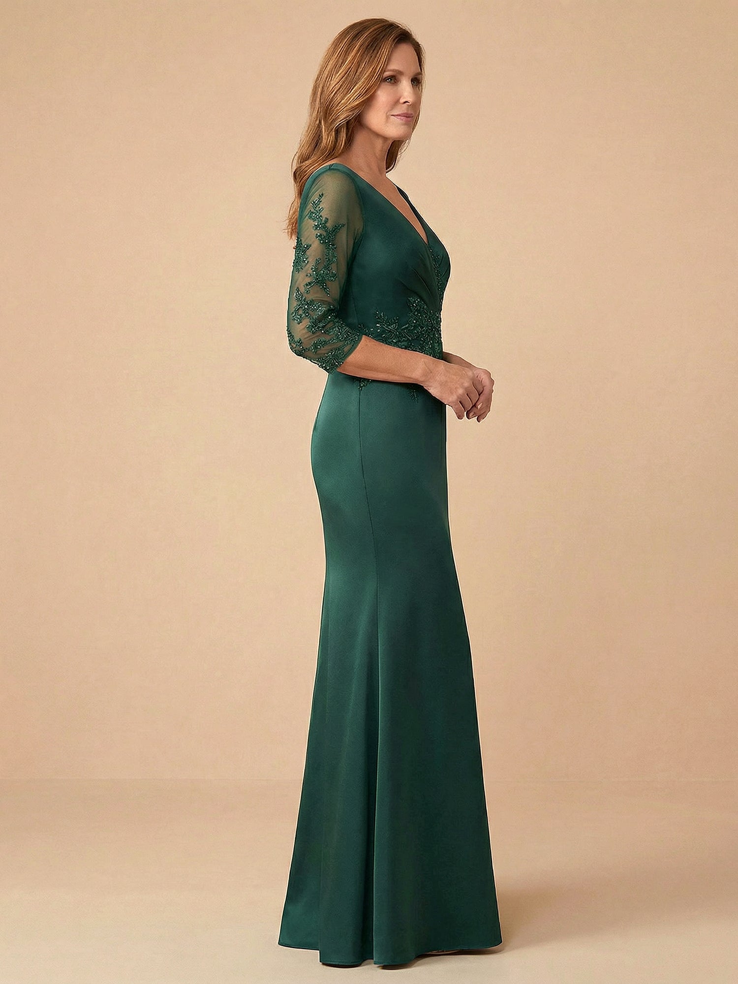 Vestido de madre de la novia de satén sirena con mangas medias de encaje y apliques para mujer