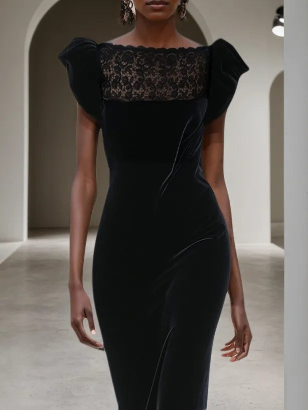 Vestido midi tubo negro de encaje y terciopelo con cuello barco y mangas cortas con volantes