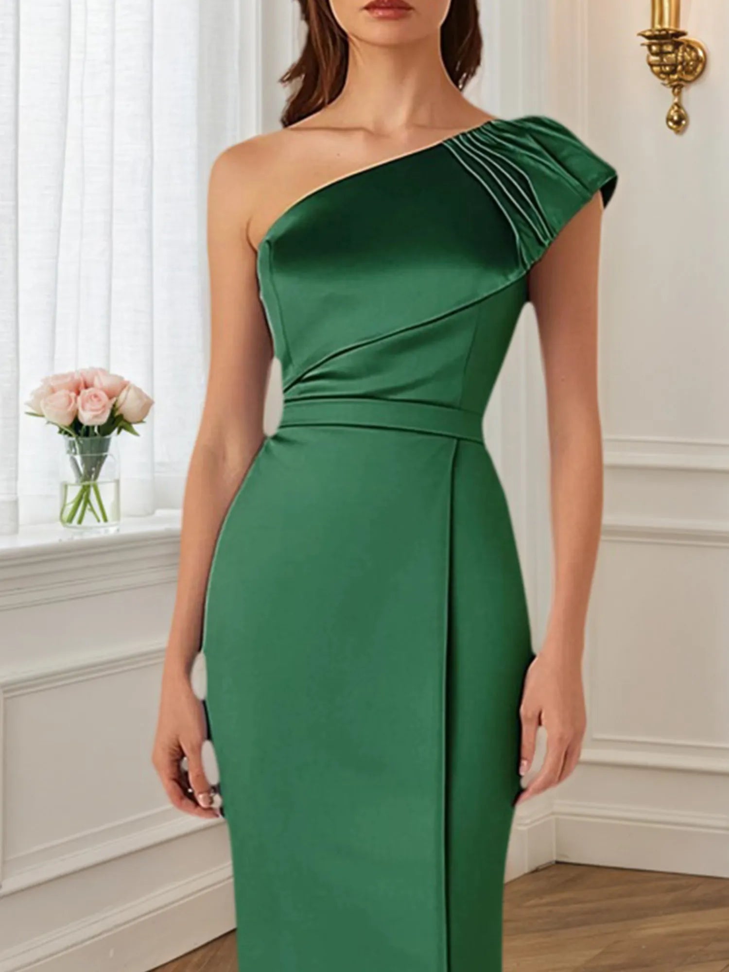 Cocktailkleid Grün Ein-Schulter Enges Midikleid