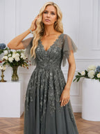 A-line V-Neck Floor-Length Tulle Lace Evening Dress With Sequins