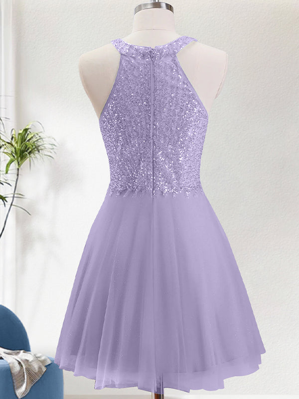 Robe courte de bal de fin d'année ligne A à col halter scintillante avec appliques en dentelle