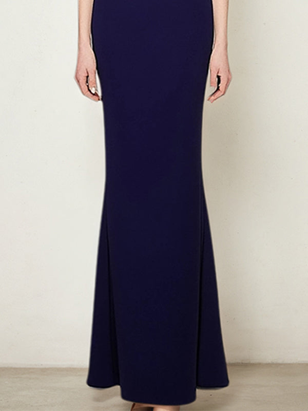 Vestido de boda elegante con mangas cortas, escote en V y largo hasta el suelo con lentejuelas