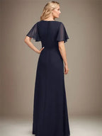 A-Linien asymmetrisches bodenlanges Chiffon Mutter-der-Braut-Kleid mit plissierten Perlen und Pailletten