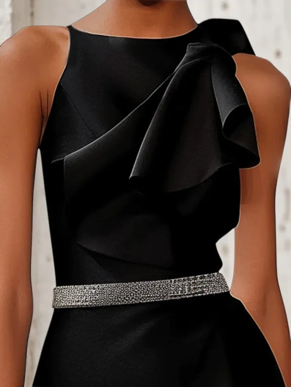 Mini-robe noire fourreau à col licou avec nœud
