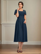 A-Linie Quadratischer Ausschnitt Tee-Länge Chiffon Brautmutterkleid mit Plissierten Pailletten