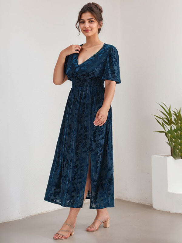 Große Größen A-Linien V-Ausschnitt Samt Tee-Länge Mutter der Braut Kleid