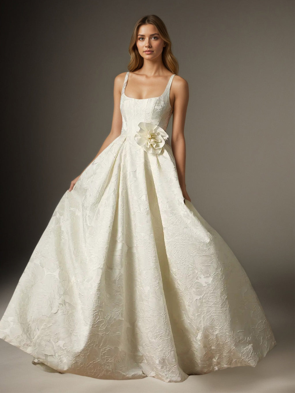 Robe de mariée blanche style robe boule avec poches en jacquard floral