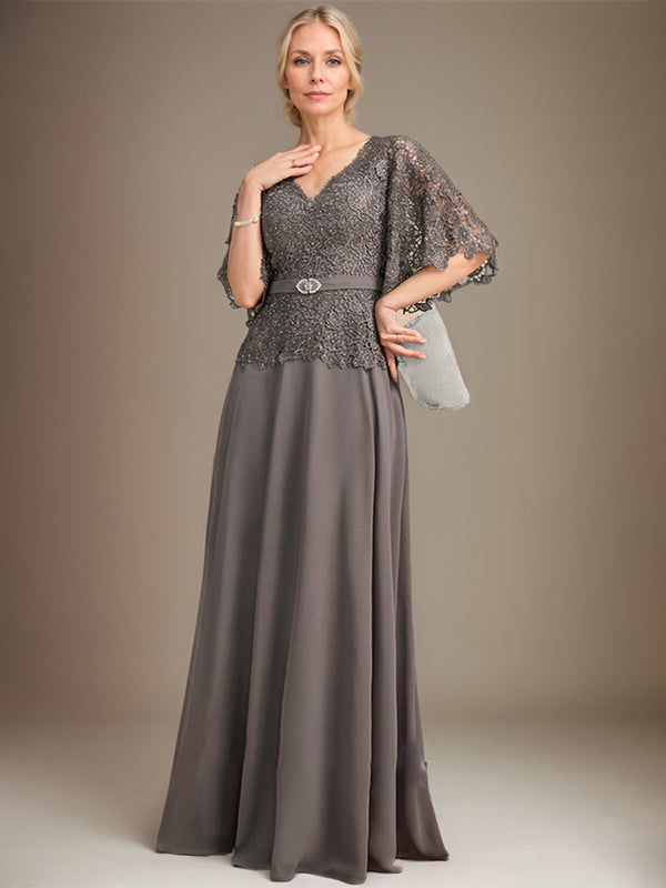 A-Linien V-Ausschnitt Bodenlanges Chiffon-Spitzen Mutter-der-Braut-Kleid mit Kristallbrosche und Strass