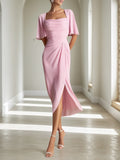 Herbst-Hochzeitsgastkleid in Rosa mit quadratischem Ausschnitt und Schlitz, Midi-Länge