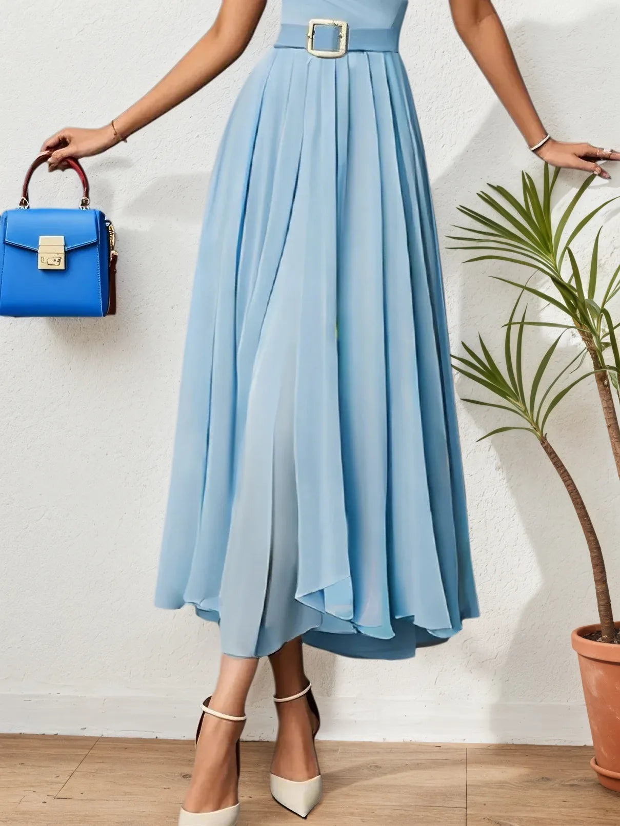 Hellblaues plissiertes gerafftes Herzausschnitt A-Linien Maxi Chiffonkleid