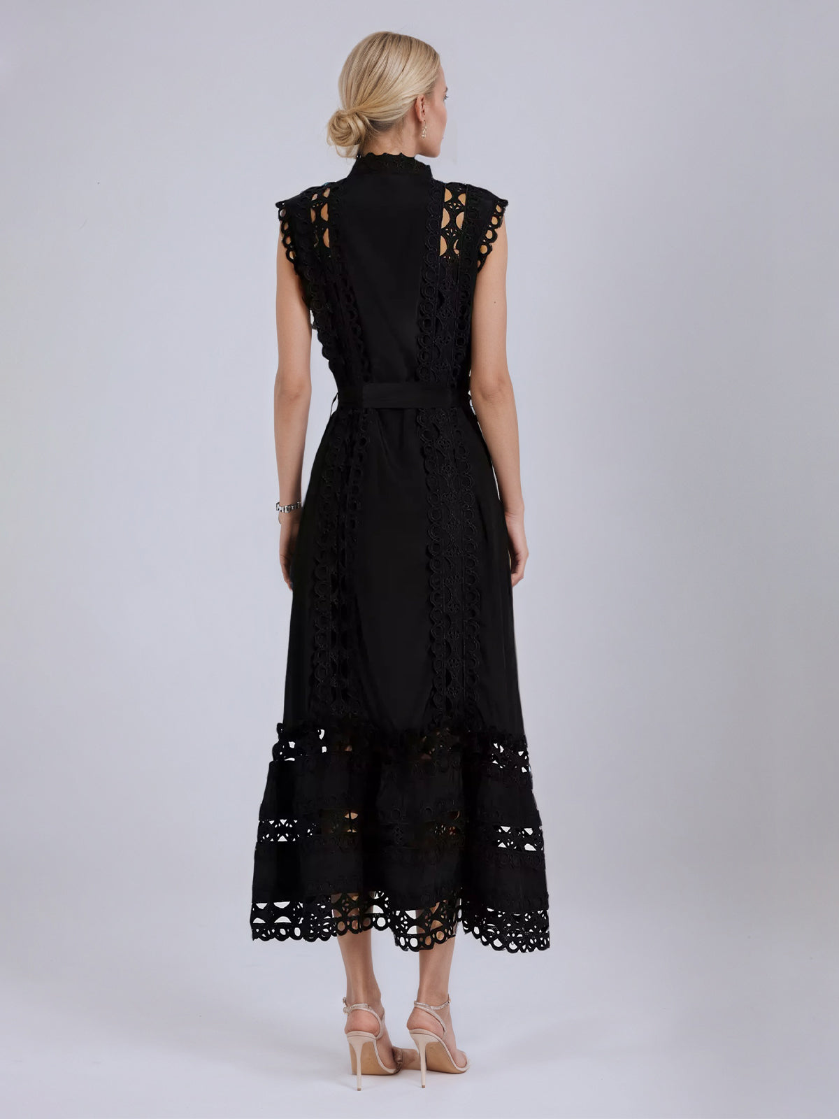 Black Sleeveless Hollow Maxi Dress