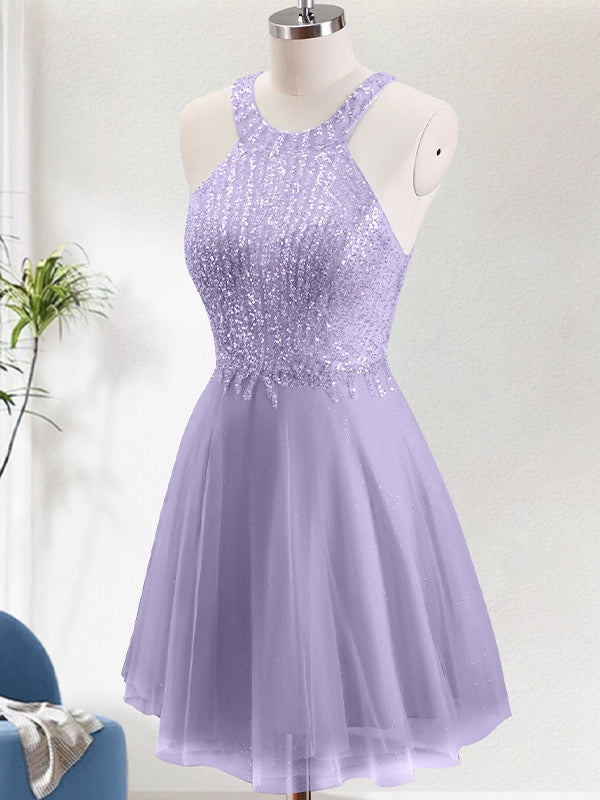 Robe courte de bal de fin d'année ligne A à col halter scintillante avec appliques en dentelle