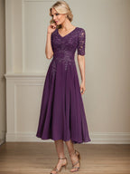 A-Linien V-Ausschnitt Tea-Length Spitzen-Chiffon Kleid für die Mutter der Braut mit Pailletten