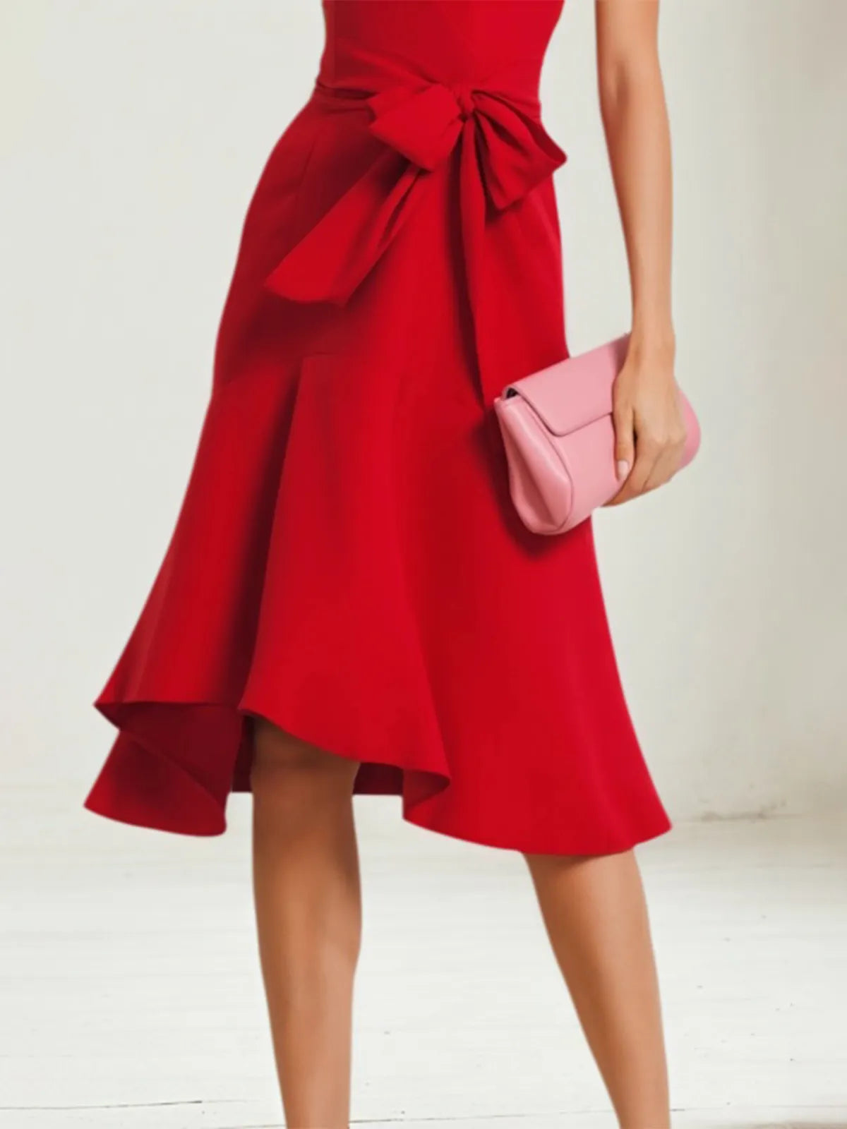 Cocktailparty Rotes V-Ausschnitt Schnürkleid knielang