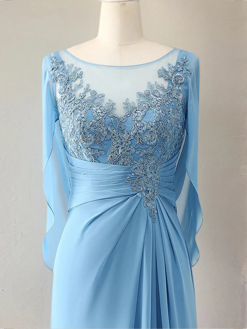 Vestido para madre de la novia trompeta/sirena de gasa con escote redondo, mangas 1/2 y cuentas