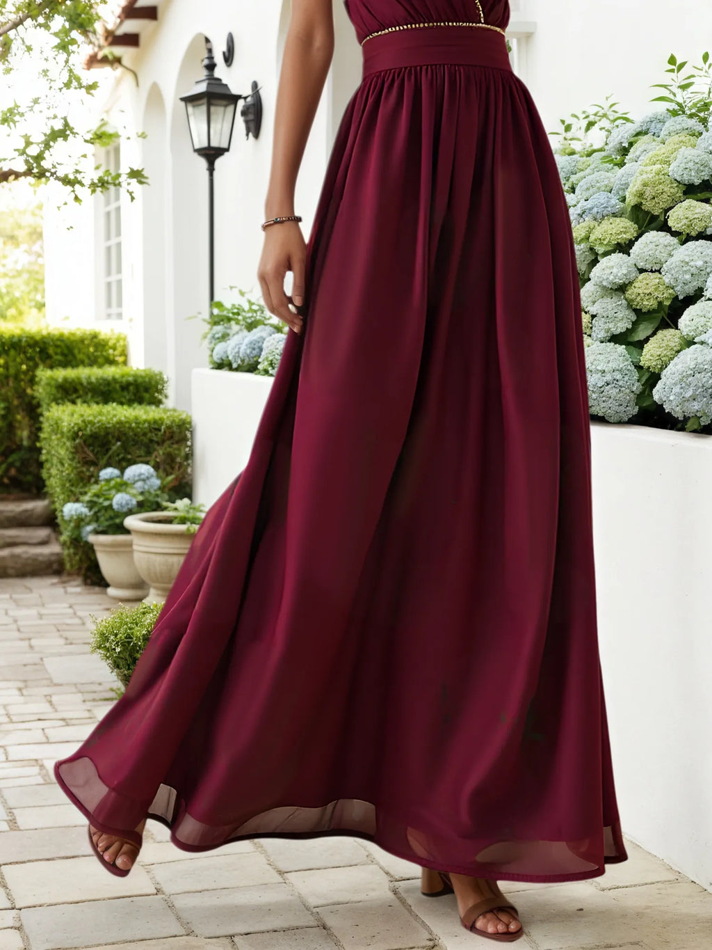 Abito lungo classico rosso vino A-line senza maniche con scollo a V e strass