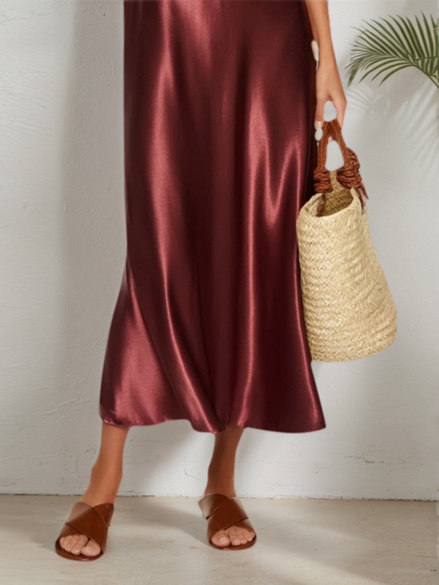 Robe de satin pour invité de mariage formelle, robe midi à bretelles spaghetti