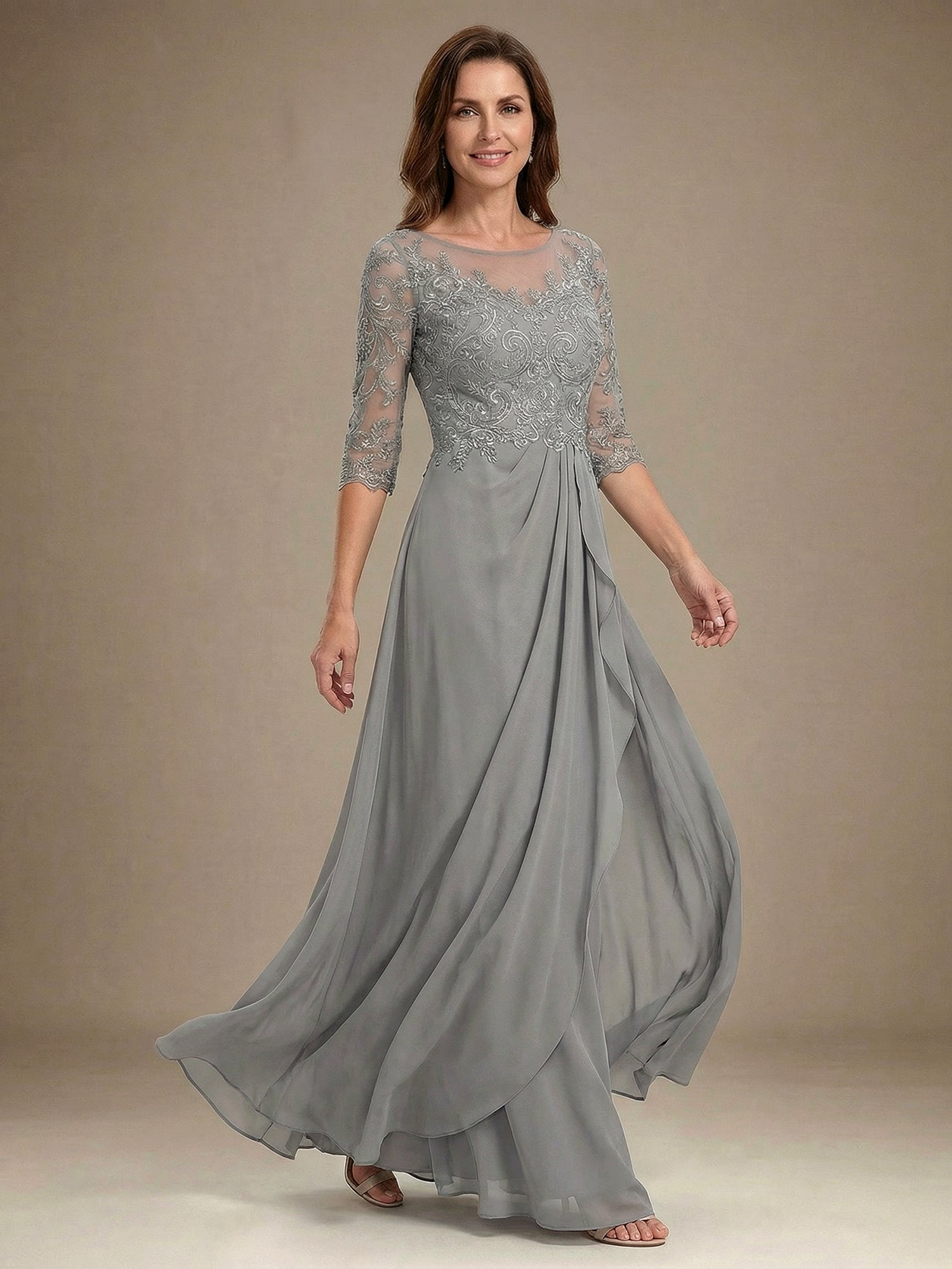 A-Linien Rundhals Illusions-Bodenlanges Chiffon-Spitzenkleid für die Mutter der Braut mit Perlen, Pailletten und Kaskaden-Rüschen