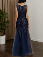 Robe maxi sans manches bleu violet à sequins à col rond et coupe droite