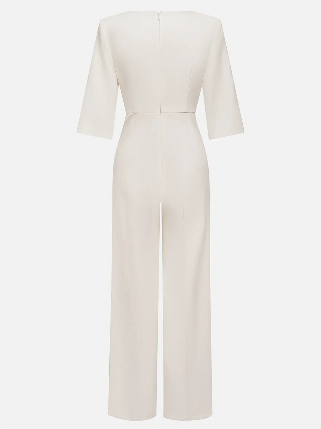 Macacão feminino branco com imitação de pérolas, decote barco com fenda e mangas meia-lua, elegante