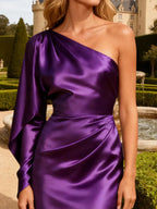 Vestido formal largo de satén tipo trompeta/sirena con un solo hombro y manga larga