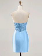Vestido justo tomara que caia de baile com corpete bordado de miçangas
