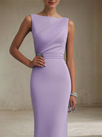 Vestido para convidada de casamento roxo, sem mangas, com strass e comprimento tea-length