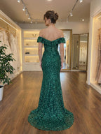 Vestido longo esmeralda, sereia, paetês, ombro a ombro, para baile, com fenda