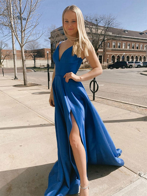 Blaues A-Linien V-Ausschnitt Spaghettiträger langes Abschlussballkleid mit Schlitz