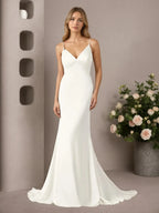 Abito da sposa sirena bianco in pizzo e raso elasticizzato