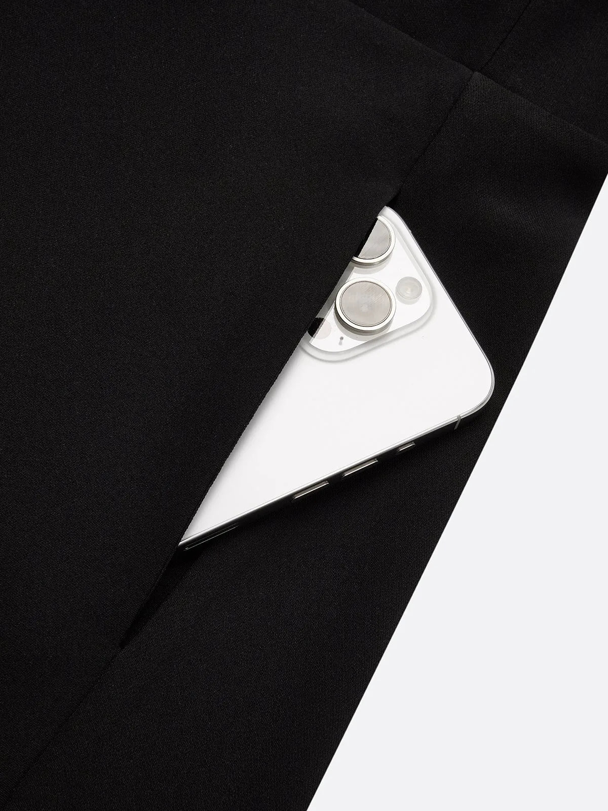 Abito midi nero classico a linea ad A con scollo quadrato, maniche a cappuccio e fiocco