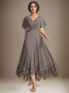 A-Linien-Kleid mit V-Ausschnitt, asymmetrischer Spitze, Chiffon, Mutter der Braut, mit Plisseefalten