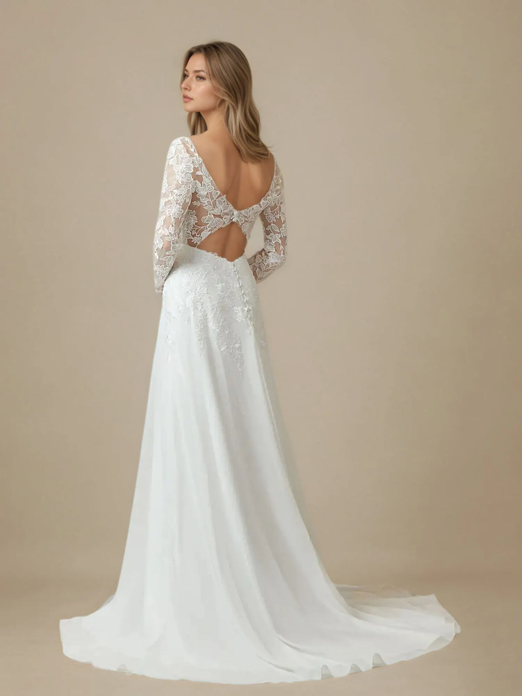 Vestido de novia blanco línea A con escote en V, lentejuelas y gasa