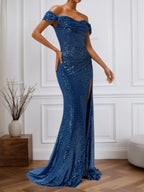 Vestido corto azul con abertura, lentejuelas, fruncido, escote off-the-shoulder y mangas cortas tipo tubo