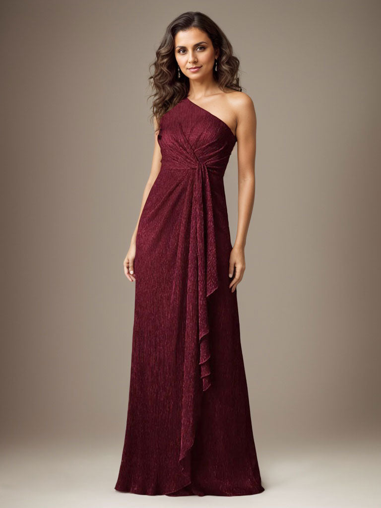 Rubinrotes Etuikleid mit einer Schulter aus metallischem Mesh Mutterkleid der Braut